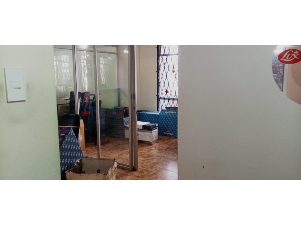 La Colón, Local Comercial en Renta, 149m2, 2 Ambientes — foto 2