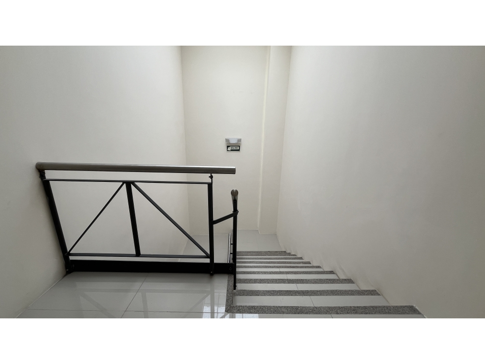 Kennedy, Oficina en Venta, 103.04m2 - 3