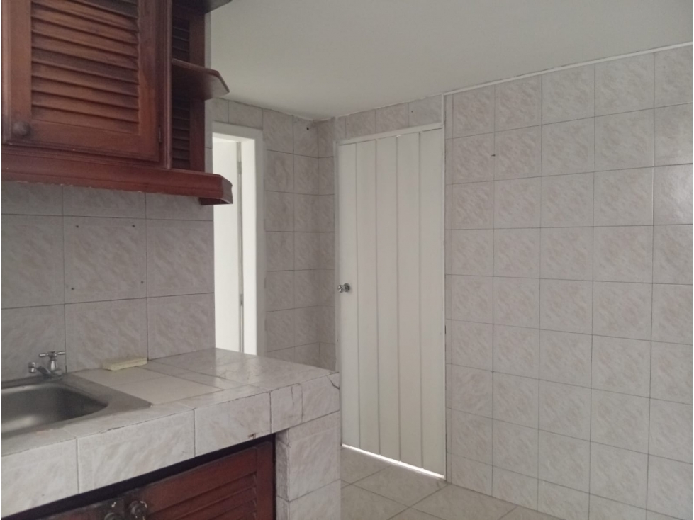 Rumipamba, Oficina en Renta, 120m2 - 5