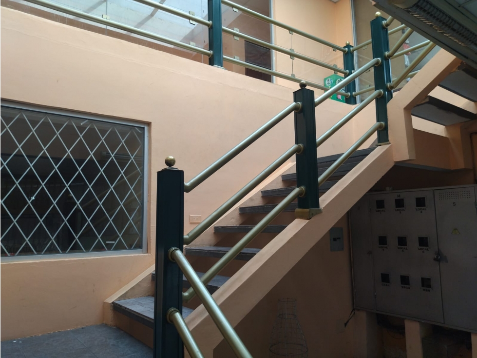 San Antonio de Pichincha, Edificio Comercial mas casa Venta, 533.30m2 — foto 3