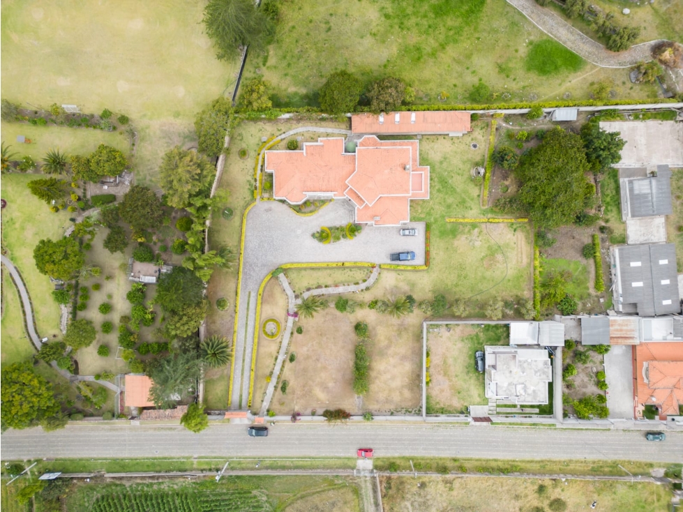 Atuntaqui, Casa en Venta, 706.46m2 - 3