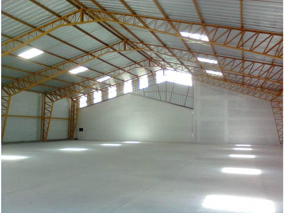 Calderón, De Oportunidad Bodega en Renta, 832m2 - 4
