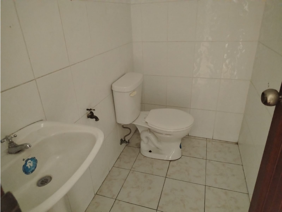 Garzota, Oficina en renta 40M2, 2 ambiente, 2 baños — foto 2