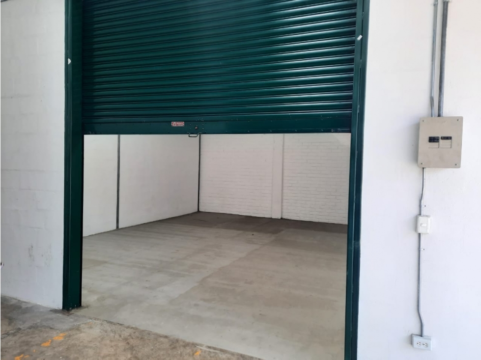 El Condado , De Oportunidad Bodega15Aen Renta, 69M2 - 4