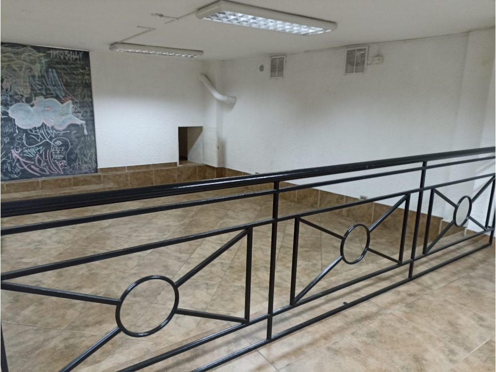La Colon, Local subsuelo en Renta, 140m2 — foto 2