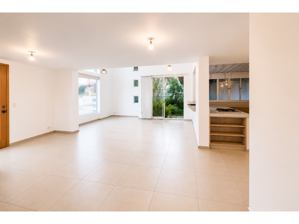 Cumbaya, Loft en venta 169.36m2, patio y terraza — foto 2