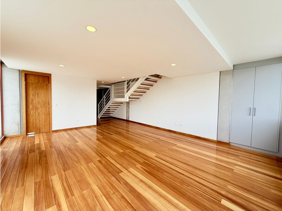 Quito Tenis, Departamento duplex en Venta, 177.38m2, 3 Habitaciones