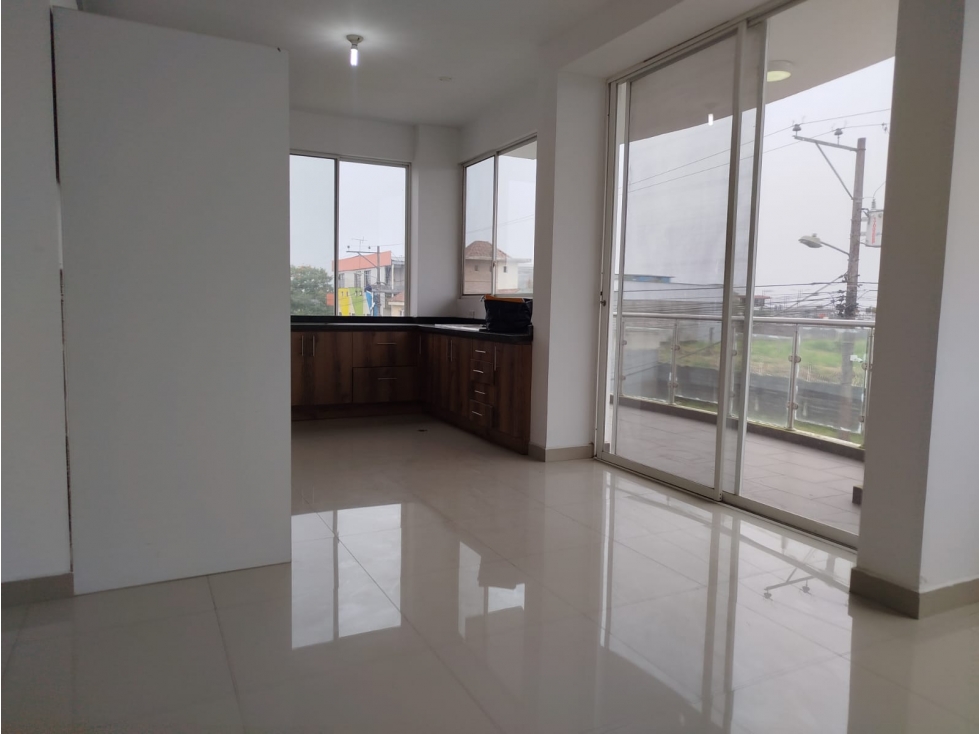 Santo Domingo, Av. Abraham Calazacon Dto en Venta, 127m2, 3 Hab - 4