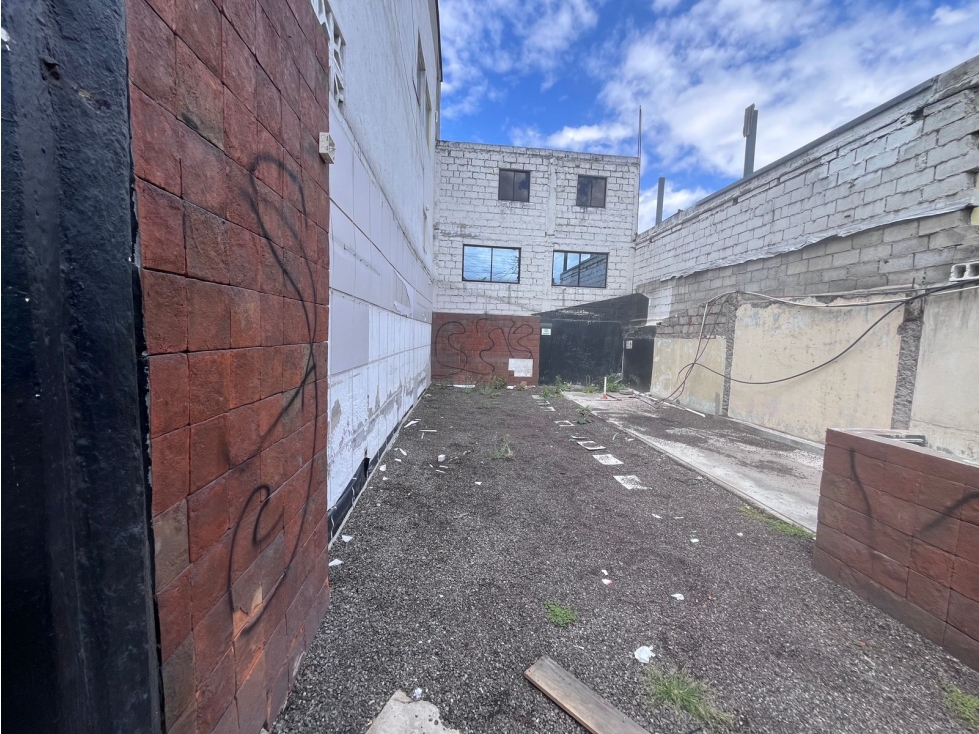 Cumbayá, Terreno en Renta, 94.96m2, Cos 240% - 4
