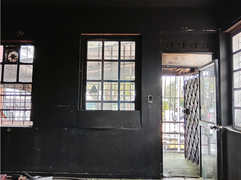 La Mariscal, Local Comercial en Renta, 120m2, 3 Ambientes - 4