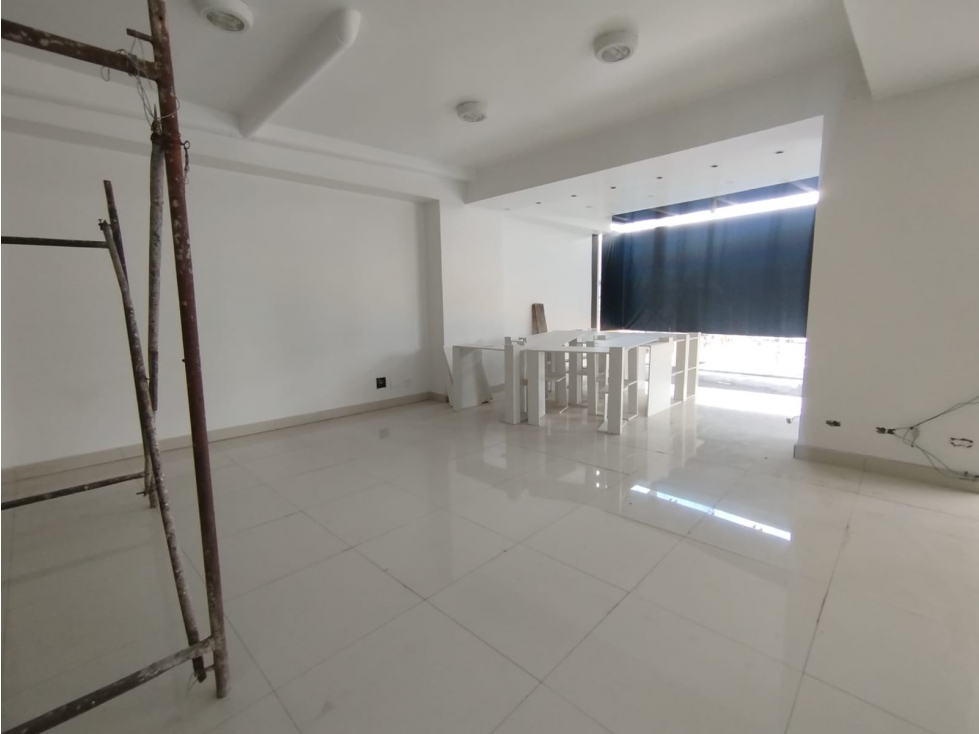 Iñaquito, Edificio Comercial en Venta, 2200m2, 10 Ambientes — foto 5