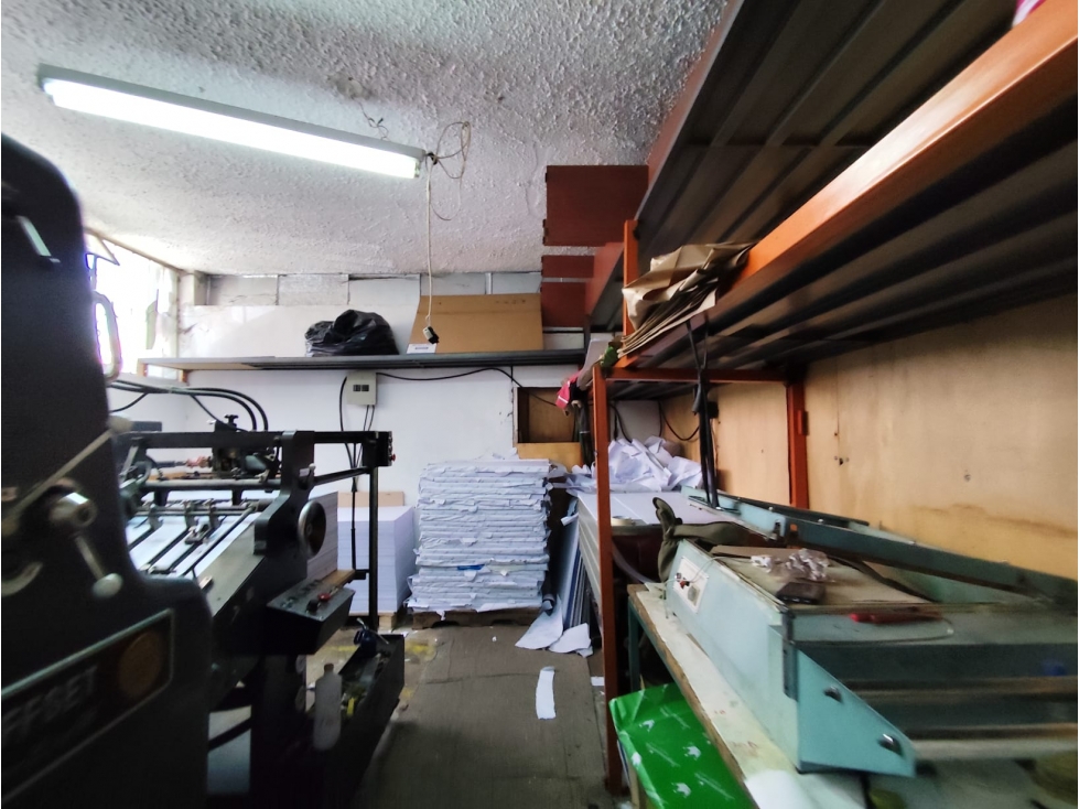 La Magdalena, Local Comercial en Venta, 205.17m2, 3 Ambientes - 4