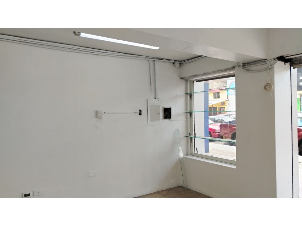 Centro de Guayaquil, Local Comercial en Renta, 286m2, - 2
