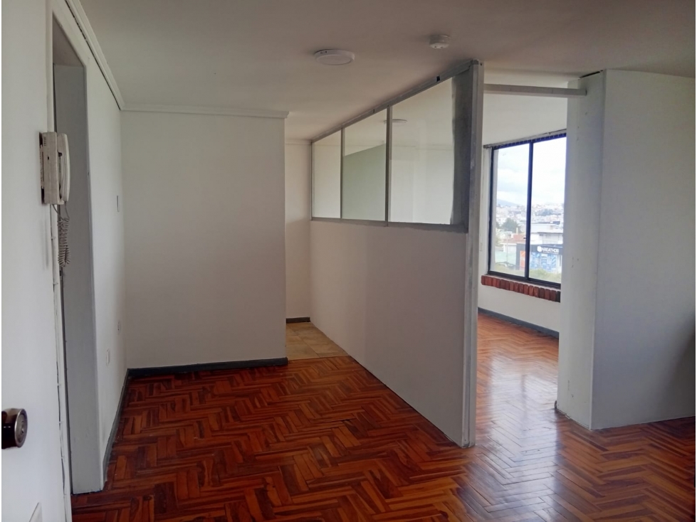 Rumipamba, Oficina en Renta, 120m2 - 6