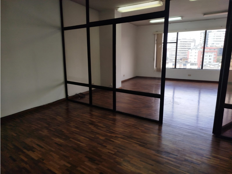 La Mariscal, Oficina en Renta, 45m2 - 1