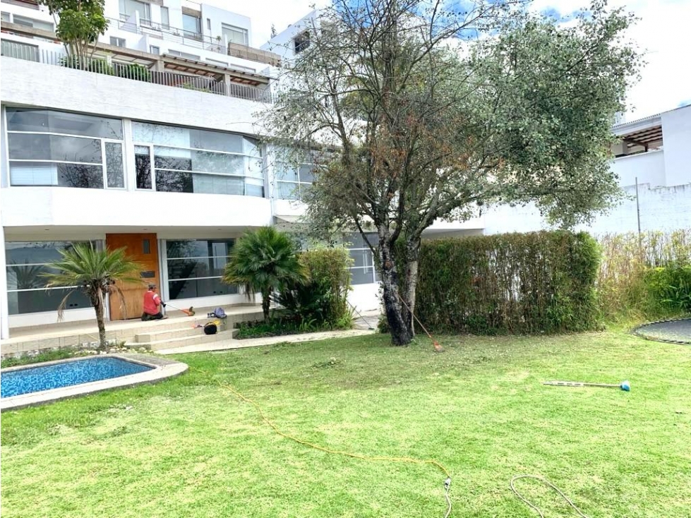 Cumbayá casa sin muebles, 5 habitaciones, 4 parqueaderos,380m2 - 3