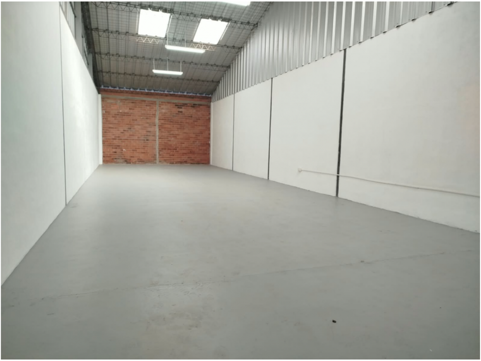 El Condado, Bodega en Renta 116m2 con guardiania privada - 3