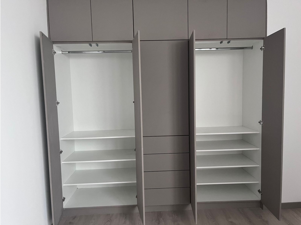 Venta, Granda Centeno, Departamento, 2 Habitaciones, cerca al Megamaxi — foto 3