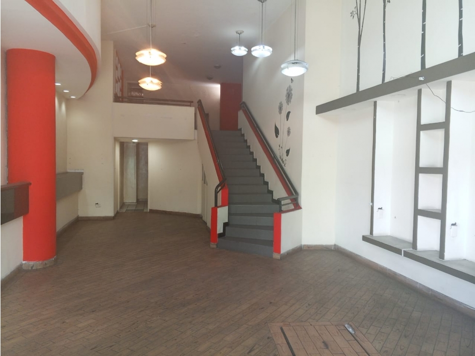 La Kennedy, Local Comercial en Renta, 145m2, 2 Ambientes — foto 3