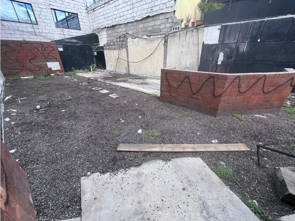 Cumbayá, Terreno en Renta, 94.96m2, Cos 240% - 1