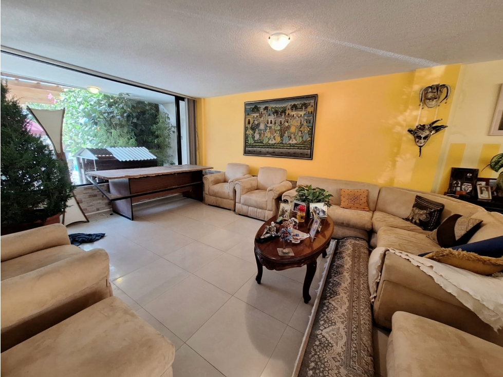 Cumbayá, Casa en Venta, 420m2, 4 Habitaciones — foto 3