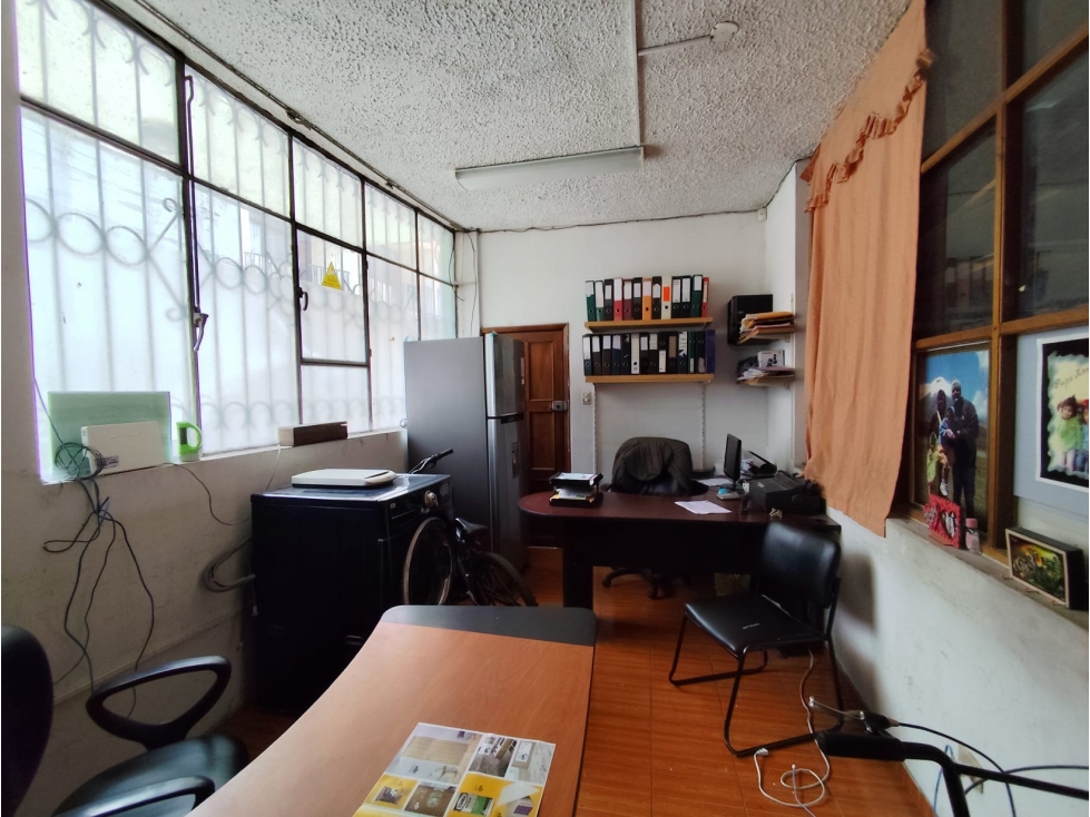 La Magdalena, Local Comercial en Venta, 205.17m2, 3 Ambientes - 1