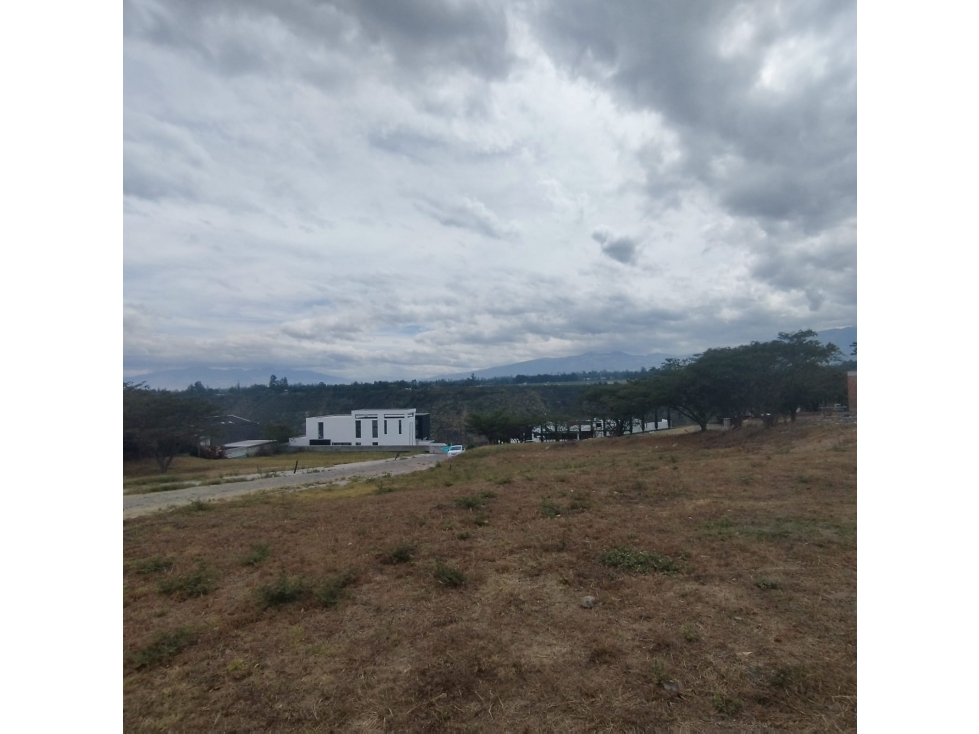 Tumbaco, Terreno en Venta, 470m2 - 4