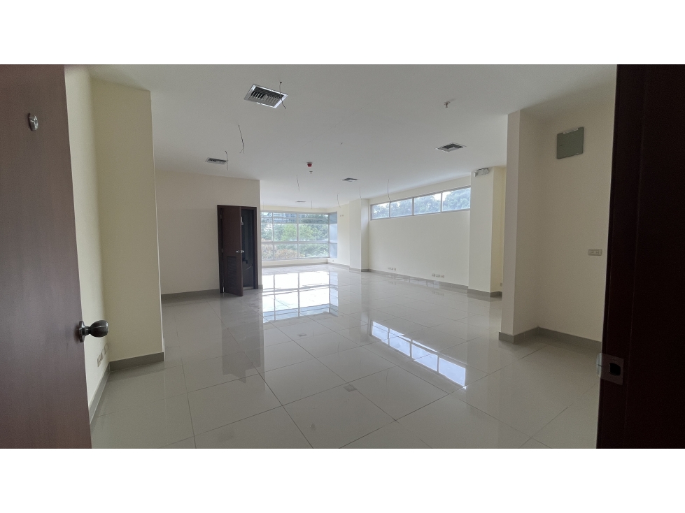 Kennedy, Oficina en Venta, 103.04m2