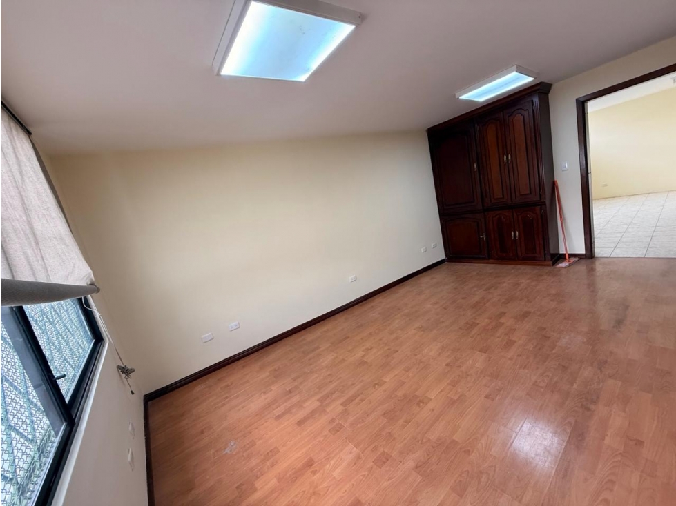El Eden, Bodega,oficina en Renta, 360m2 - 5