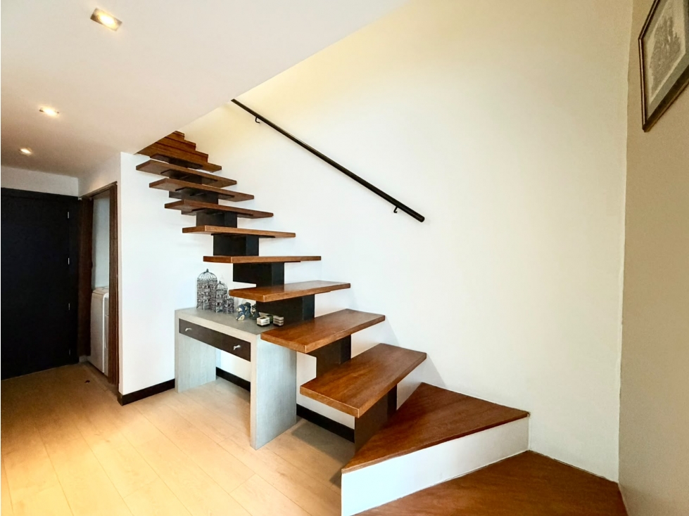 República de El Salvador, Loft Amoblada, 61m2, 1 Habitación. — foto 4