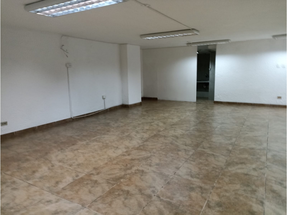 La Colon, Local subsuelo en Renta, 140m2 — foto 4