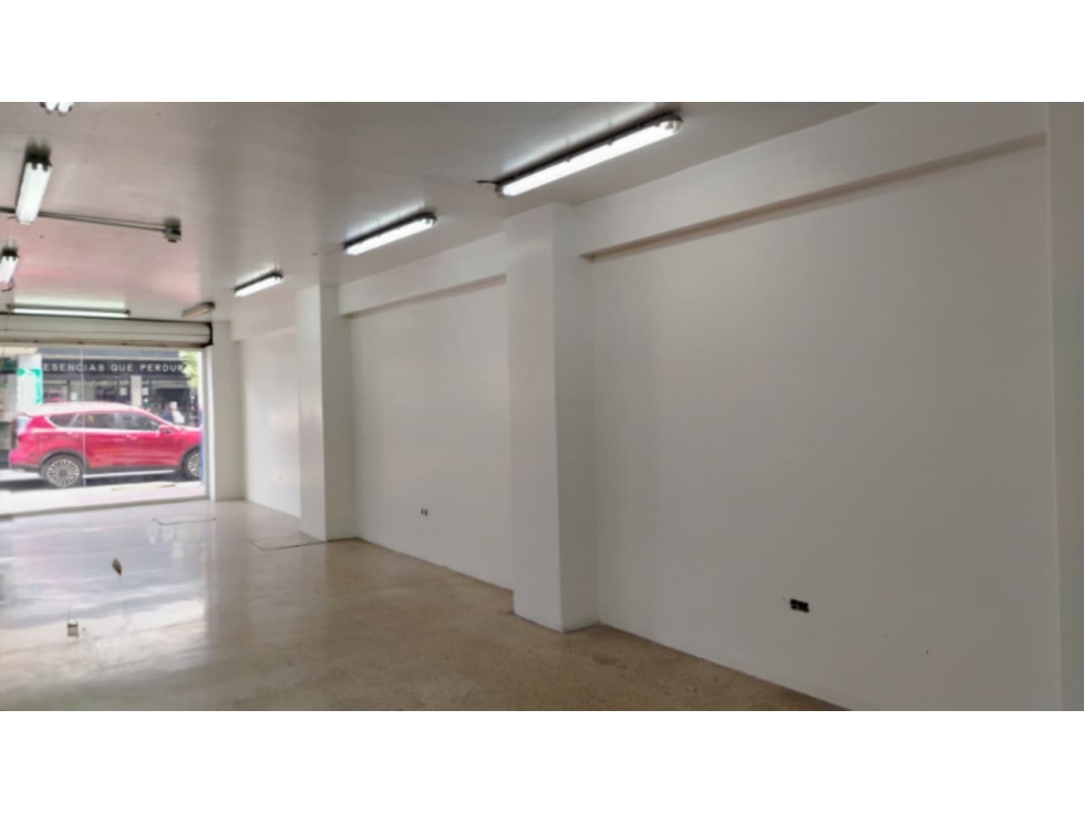 Centro de Guayaquil, Local Comercial en Renta, 286m2, - 4
