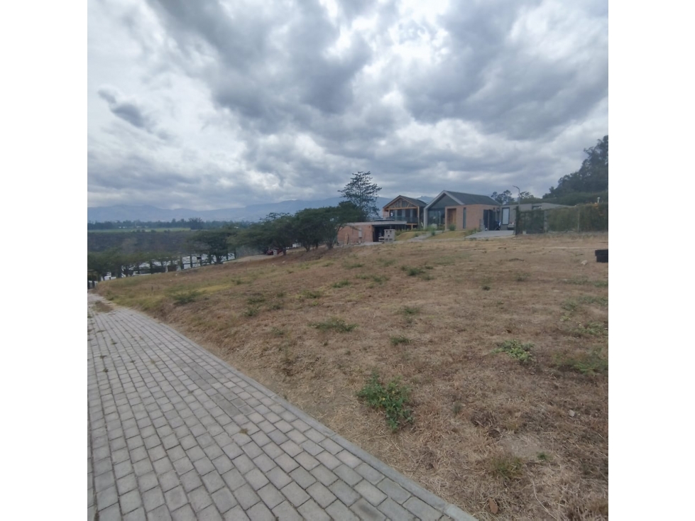 Tumbaco, Terreno en Venta, 470m2 - 5