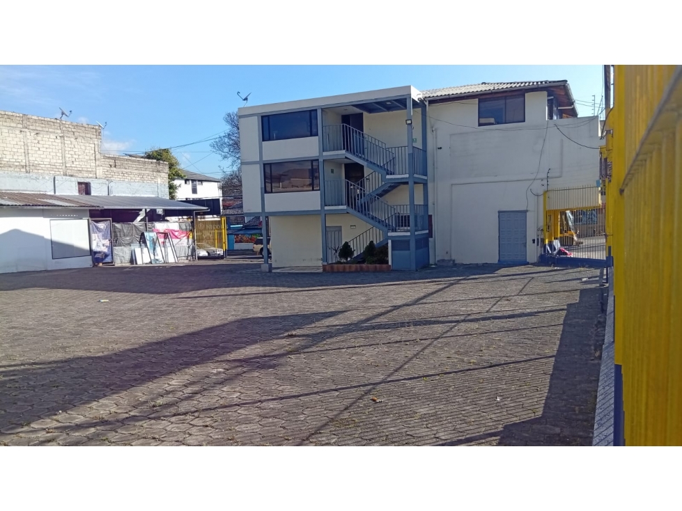 Solanda, Galpón en Renta, 400m2 1000 m2 terreno