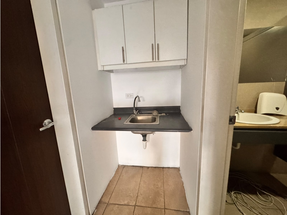 La Orellana, Hermosa Oficina en Renta, 151 m2 — foto 5