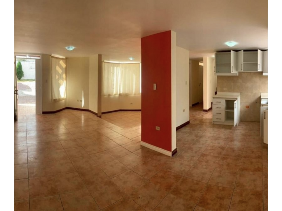 Tumbaco, La Morita Casa en Venta 232m2 , 3 dormitorios, patio 60m2 — foto 3