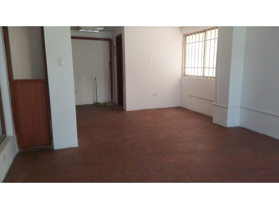 La Carolina, Edificio Comercial en Renta, 720M2 — foto 3