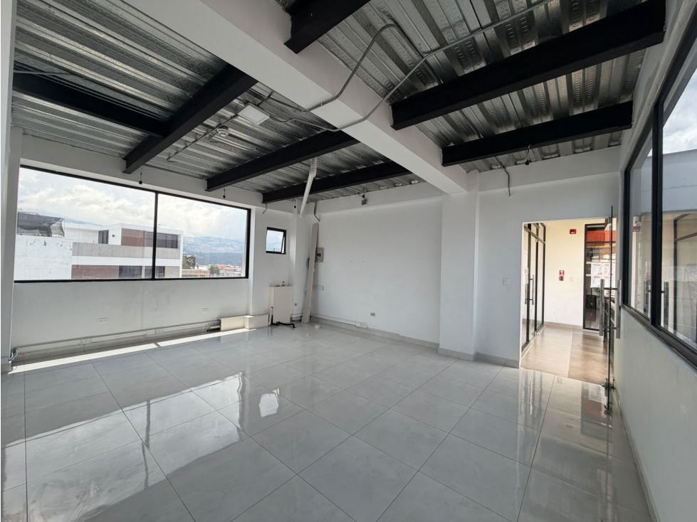 Carcelen ,Local en renta 40m2 1 baño