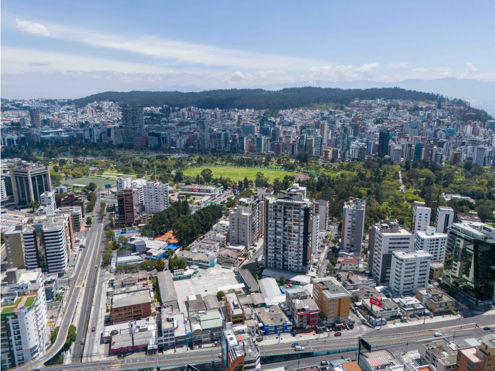 Rumipamba, Terreno en Venta, 1.070m2, Cos 1120%, 12 Pisos — foto 6
