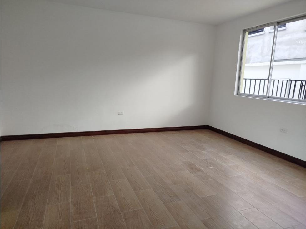 La Pampa,Pomasqui Departamento en Venta, 124m2, 3 Hab.nuevo