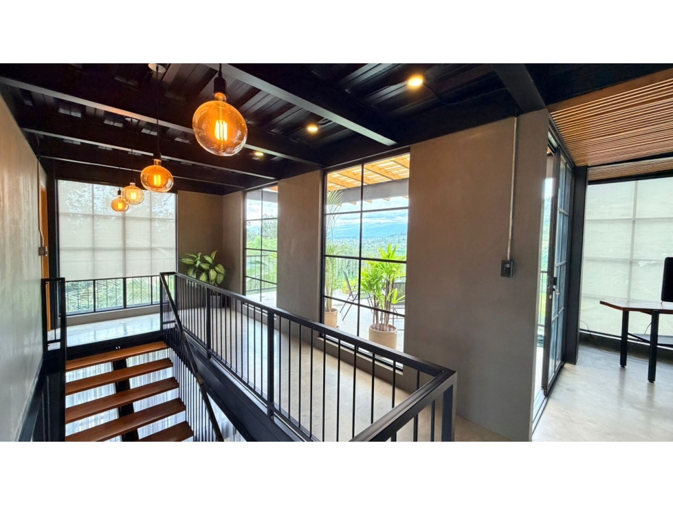 Cumbayá Lumbisi, Hermosa Casa en Renta y Venta, 300m2 — foto 4