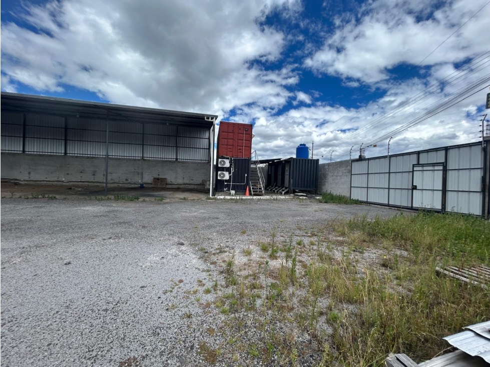 Tababela, De Oportunidad Galpón en Renta, 600m2 y 1100m2 área abierta - 6