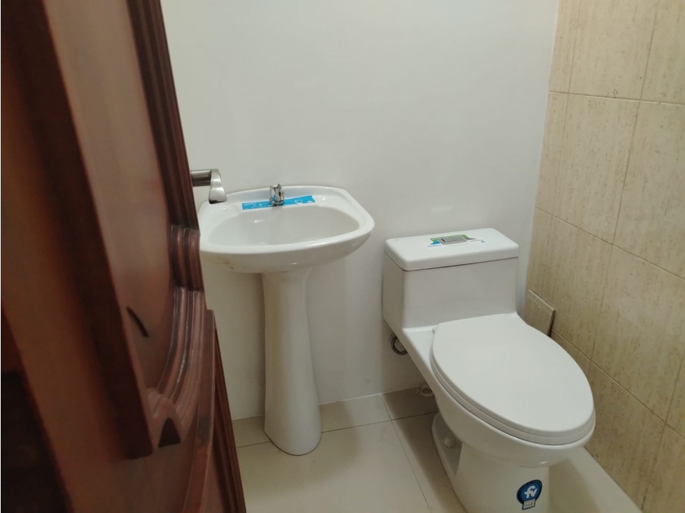 Kennedy, Departamento de dos dormitorios 2 1/2 baños un parqueadero — foto 6