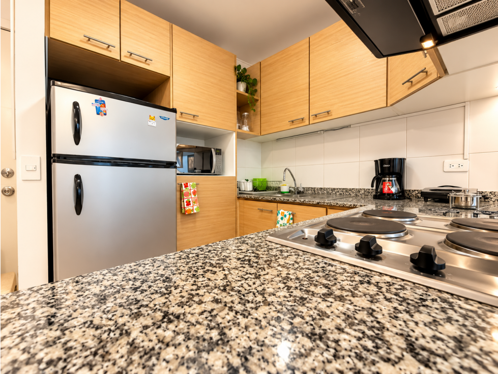 República de El Salvador, Suite Amoblada, 50m2, 1 Habitación. — foto 6
