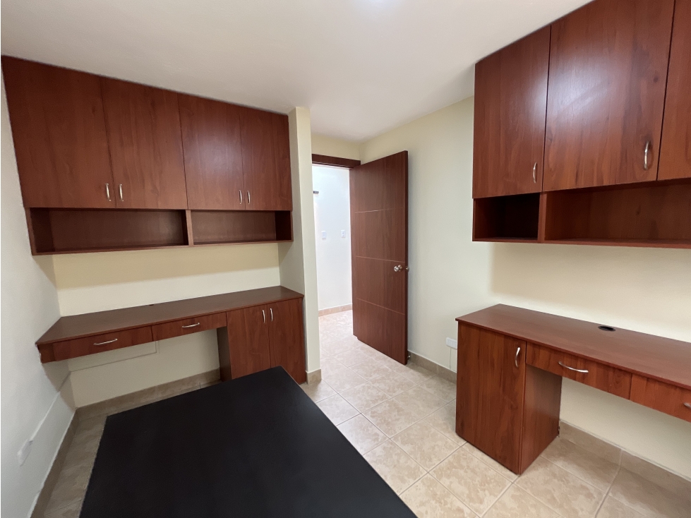 Calderón, Casa en Venta, 144.27m2, 3 Habitaciones