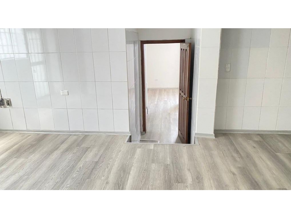 La Carolina, Local Comercial en Renta, 320m2, 3 Ambientes — foto 4