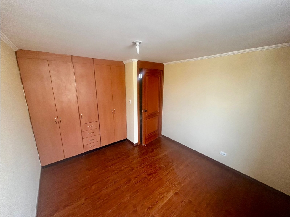 Carretas vía Simón Bolivar, Hermosa Casa en Venta, 81m2 — foto 2