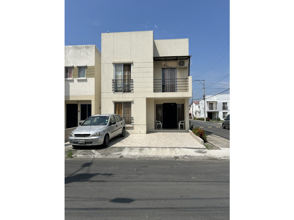 La Aurora, Hermosa Casa en Venta, 120m2