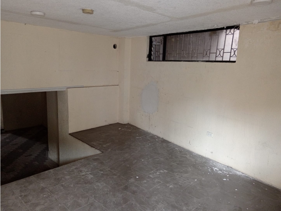 La Mariscal, Local Comercial en Renta, 65m2, 2 Ambientes - 1