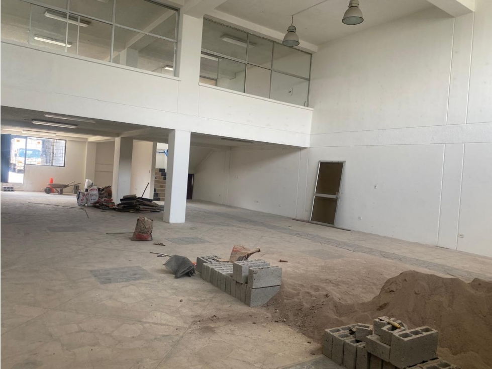 Eloy Alfaro, Galpón en Renta@, 775m2, 2 Ambientes — foto 6